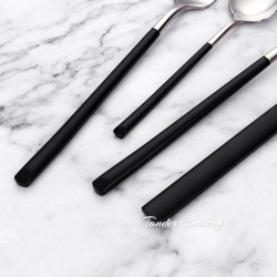 TD-40451 Knight cutlery set with black painted handle