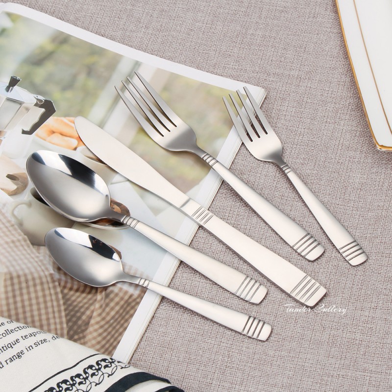 TD-4550C Equuleus cutlery set
