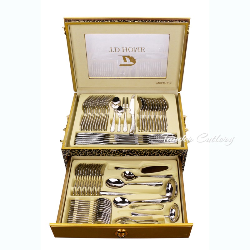 TW-1024  72/84/86pcs Cutlery Set  Wooden Case