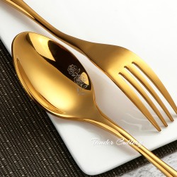 Iapetus cutlery set