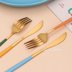 TD-42263 Beacon cutlery set with candy color